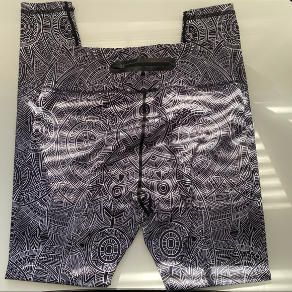 Do You Even Black and White Aztec Leggings - Picture 2 of 8